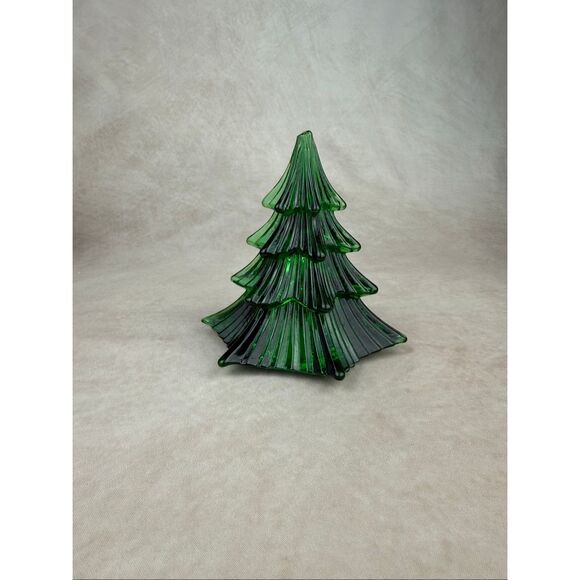 Vintage Viking Green Christmas Tree - Picture 3 of 7